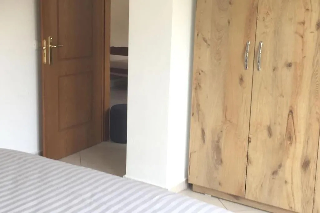Bright Guest Suit 15 Min By Bus To Center Tirana Albanie