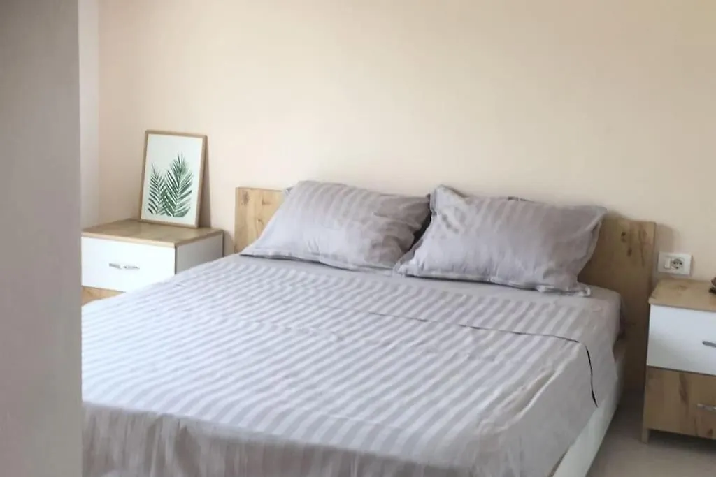 Bright Guest Suit 15 Min By Bus To Center Tirana Albanie